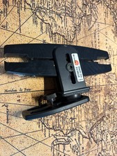 Brodit Kopfstützen-Halterung